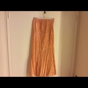 Two piece dress   Very nice color